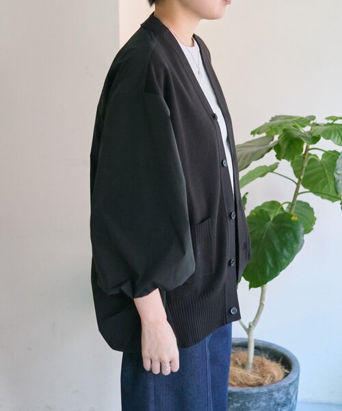 ear PAPILLONNER（イアパピヨネ）の「切替ニットシャツカーデ【SUM1 STYLE】（カーディガン/ボレロ・レディース・ブラック/サンドベージュ・FREE）」の13枚目の写真