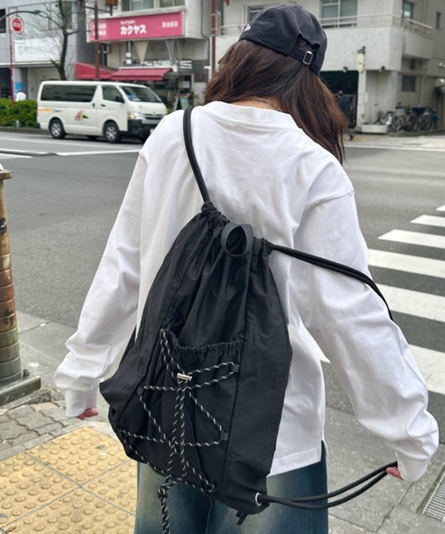 CLEA(クレア)の「ドローコードナイロンナップサック(バックパック/リュック・レディース・ブラック/アイボリー/グレー/カーキ・FREE)」の8枚目の写真