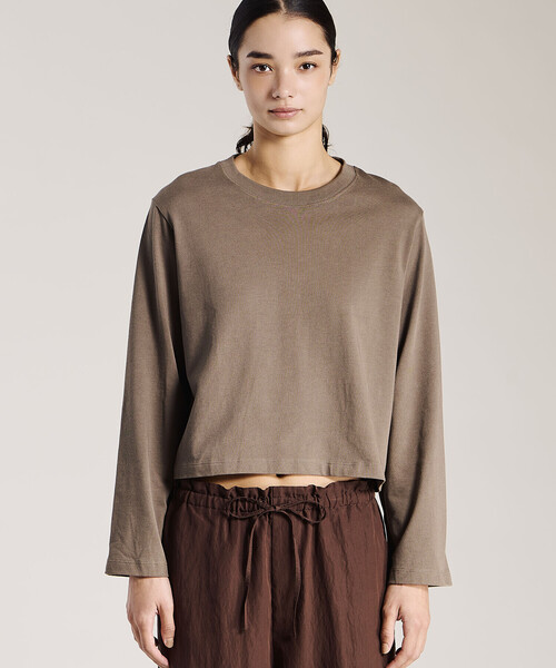 handvaerk(ハンドバーク)の「handvaerk | コットン クルーネック フレアスリーブ長袖Tシャツ WOMEN(Tシャツ/カットソー・レディース・ブラウン系その他/ホワイト系その他/ブルー系その他・S)」の15枚目の写真