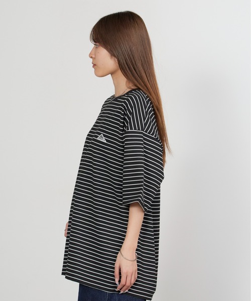 KELTY（ケルティ）の「KELTY/ケルティ ワッペンロゴ ルーズフィット ボーダーTシャツ 2026年春夏（Tシャツ/カットソー・レディース・ホワイト/ブラック・L/XL/M）」の17枚目の写真