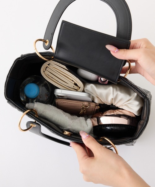 チャーム付きキルティングミニトートバッグ（トートバッグ）｜one