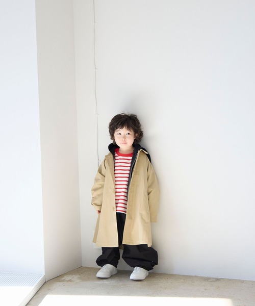 LOWRYS FARM（ローリーズファーム）の「ステンカラーコート　638402（ステンカラーコート・キッズ・ベージュ・150cm/140cm/130cm/120cm/110cm）」の2枚目の写真