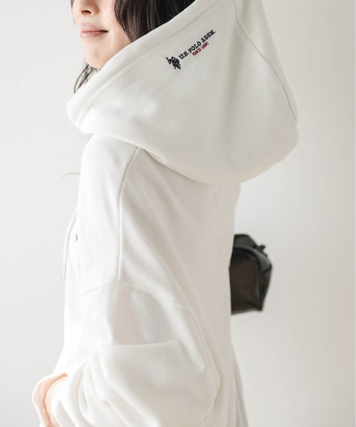 La-gemme（ラジェム）の「U.S. POLO ASSN. ワンポイント刺繍ロゴフーディ（パーカー・レディース・杢グレー/ブラック/ベージュ/ネイビー/チャコール/ホワイト・フリー）」の19枚目の写真
