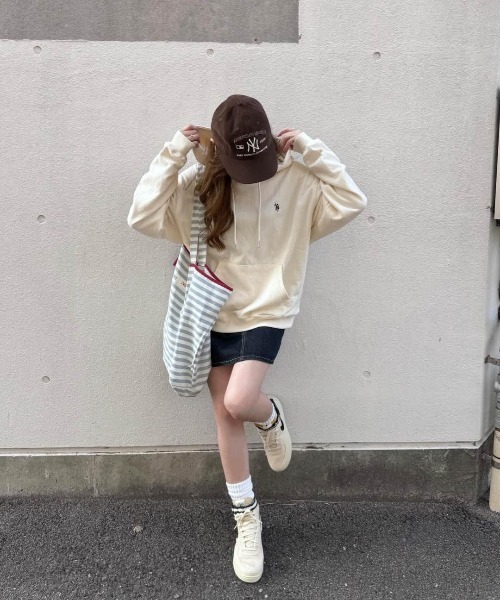La-gemme（ラジェム）の「U.S. POLO ASSN. ワンポイント刺繍ロゴフーディ（パーカー・レディース・杢グレー/ブラック/ベージュ/ネイビー/チャコール/ホワイト・フリー）」の10枚目の写真