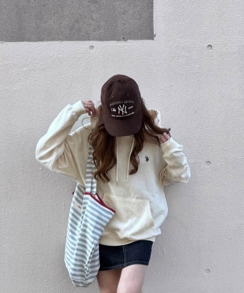 La-gemme（ラジェム）の「U.S. POLO ASSN. ワンポイント刺繍ロゴフーディ（パーカー・レディース・杢グレー/ブラック/ベージュ/ネイビー/チャコール/ホワイト・フリー）」の11枚目の写真