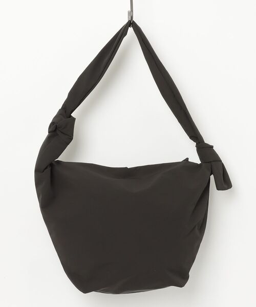 anuke（アンヌーク）の「Knot Nylon Bag 62611021（ショルダーバッグ・レディース・ブラック/ライトブルー・FREE）」の3枚目の写真