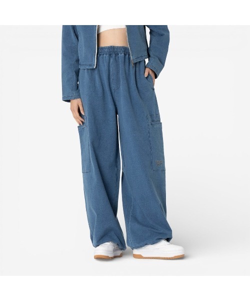Reebok(リーボック)の「プリンテッド カーゴパンツ / STREET SPORT PRINTED CARGO PANTS(その他パンツ・レディース・ブルー・X-SMALL/SMALL/MEDIUM/LARGE)」の5枚目の写真