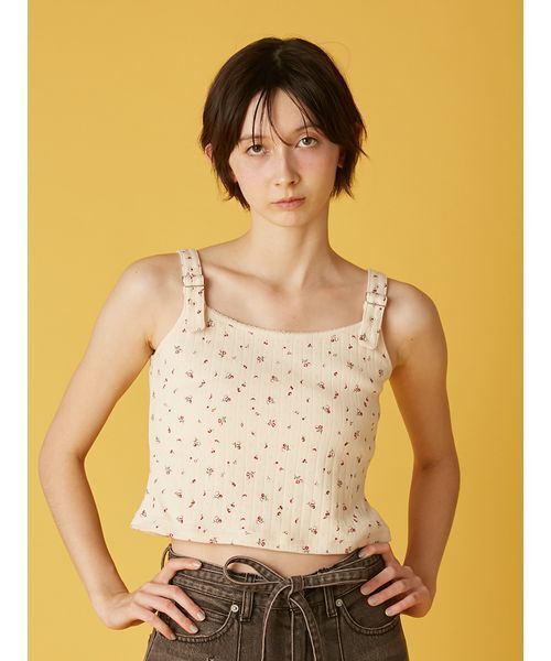 FURFUR(ファーファー)の「ミニフラワープリントタンクトップ(タンクトップ・レディース・ホワイト/アイボリー/ブラック・F)」の7枚目の写真