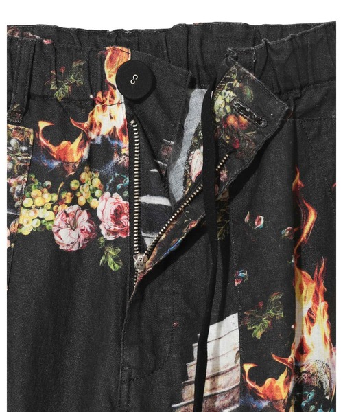 UNDERCOVER(アンダーカバー)の「【UNDERCOVER】UC1F4511-3 FLOWER PANT(デニムパンツ・メンズ・ブラック・2/3)」の5枚目の写真