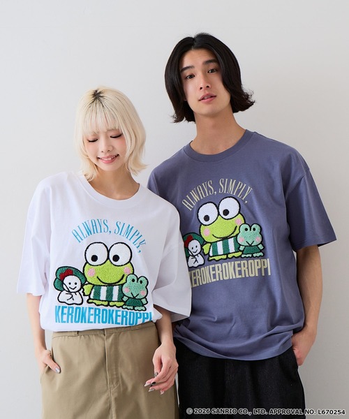 sanrio（サンリオ）の「【SANRIO CHARACTERS/サンリオキャラクターズ】【限定オリジナル】サンリオキャラクターズ 刺繍Tシャツ キャラ・色別注  ビッグシルエット  男女兼用（Tシャツ/カットソー・メンズ・ベージュ系その他4/ホワイト系その他/ブルー系その他/ベージュ系その他2/ブラック系その他2/ホワイト系その他4/ホワイト系その他3/ブルー系その他3・LARGE/MEDIUM/X-LARGE/SMALL）」の3枚目の写真