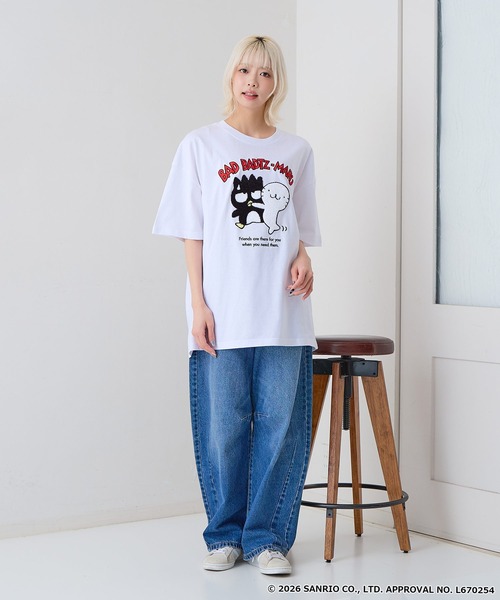 sanrio（サンリオ）の「【SANRIO CHARACTERS/サンリオキャラクターズ】【限定オリジナル】サンリオキャラクターズ 刺繍Tシャツ キャラ・色別注  ビッグシルエット  男女兼用（Tシャツ/カットソー・メンズ・ベージュ系その他4/ホワイト系その他/ブルー系その他/ベージュ系その他2/ブラック系その他2/ホワイト系その他4/ホワイト系その他3/ブルー系その他3・LARGE/MEDIUM/X-LARGE/SMALL）」の11枚目の写真