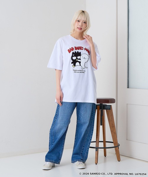 sanrio（サンリオ）の「【SANRIO CHARACTERS/サンリオキャラクターズ】【限定オリジナル】サンリオキャラクターズ 刺繍Tシャツ キャラ・色別注  ビッグシルエット  男女兼用（Tシャツ/カットソー・メンズ・ベージュ系その他4/ホワイト系その他/ブルー系その他/ベージュ系その他2/ブラック系その他2/ホワイト系その他4/ホワイト系その他3/ブルー系その他3・LARGE/MEDIUM/X-LARGE/SMALL）」の12枚目の写真