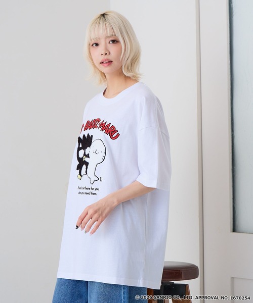 sanrio（サンリオ）の「【SANRIO CHARACTERS/サンリオキャラクターズ】【限定オリジナル】サンリオキャラクターズ 刺繍Tシャツ キャラ・色別注  ビッグシルエット  男女兼用（Tシャツ/カットソー・メンズ・ベージュ系その他4/ホワイト系その他/ブルー系その他/ベージュ系その他2/ブラック系その他2/ホワイト系その他4/ホワイト系その他3/ブルー系その他3・LARGE/MEDIUM/X-LARGE/SMALL）」の20枚目の写真