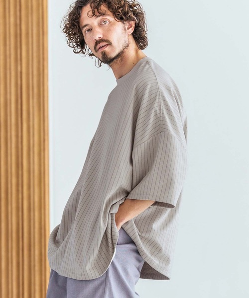 Magine(マージン)の「mt10396-Pinstripe Pattern Fabric T-Shirt Tシャツ(MGN-261-052)(Tシャツ/カットソー・メンズ・チャコール/ブラック/ベージュ・44/46/48)」の3枚目の写真