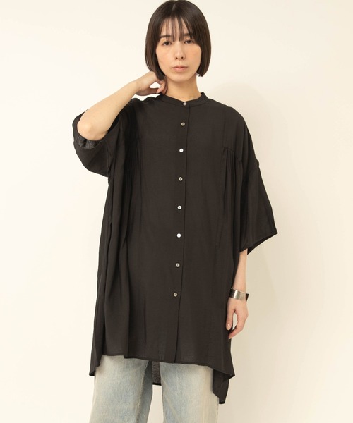 RNA-N(アールエヌエーエヌ)の「B2966 エアリーオーバーチュニック(シャツ/ブラウス・レディース・オフホワイト/テラコッタ/ブラック・FREE)」の22枚目の写真