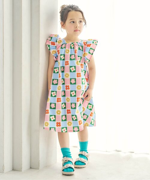 apres les cours(アプレレクール)の「【リンク/WEB限定】FUNNY総柄ワンピース(ワンピース・キッズ・サックスブルー/その他3/キナリ/ストライプ・80/90/100/110/120/130)」の7枚目の写真