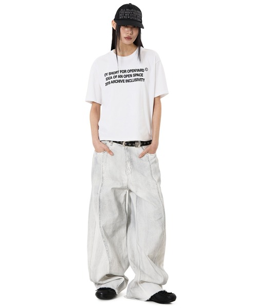 OY(オーワイ)の「『OY/オーワイ』ARCHIVE TEXT CROP TEE /アーカイブテキストクロップ Tシャツ(Tシャツ/カットソー・メンズ・ブラック/ホワイト・L/M)」の16枚目の写真