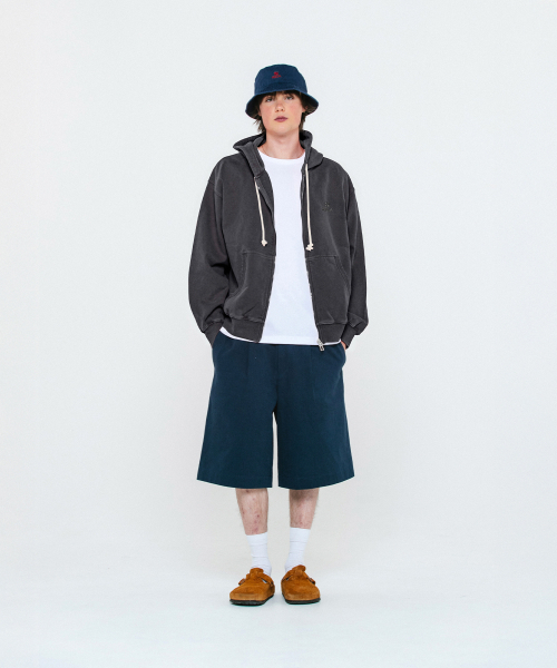 AECA(エイカ)の「EVERYDAY AECA CLOVER ZIP UP HOODIE-WASHED CHARCOAL(パーカー・メンズ・その他・MEDIUM/LARGE/X-LARGE/W)」の3枚目の写真