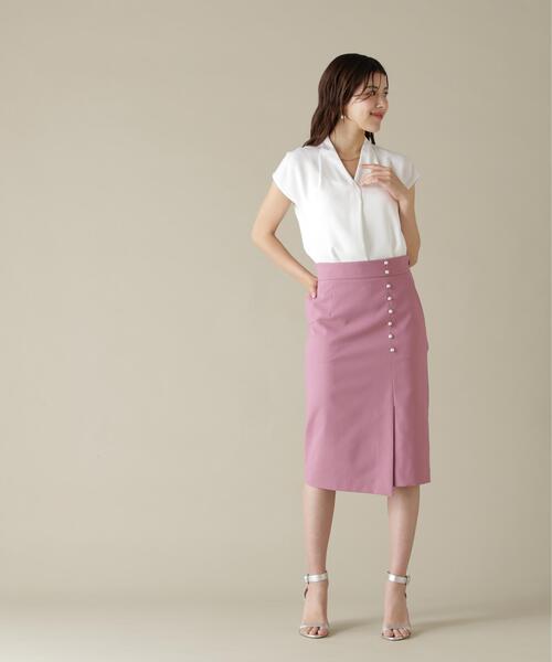PINKY&DIANNE(ピンキーアンドダイアン)の「◆チョーカー付きVネックブラウス(シャツ/ブラウス・レディース・ネイビー/イエロー/ホワイト・38)」の4枚目の写真