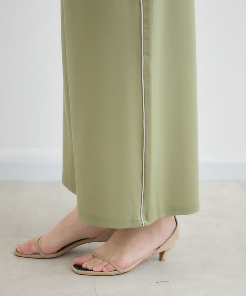 KATHARINE ROSS(キャサリンロス)の「【COOL/UV/ウォッシャブル】サイドラインワイドパンツ(その他パンツ・レディース・ブラック/カーキ・FREE)」の6枚目の写真