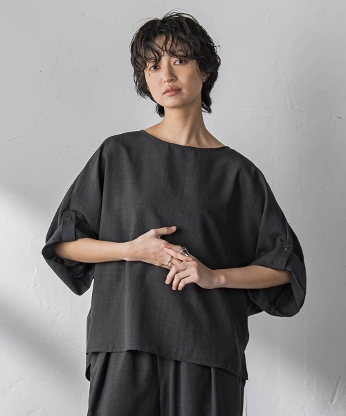 MAYSON GREY(メイソングレイ)の「【一瞬で楽とキレイを叶える】タンブラーブッチャーロールアップブラウス≪セットアップ対応≫(シャツ/ブラウス・レディース・イエロー/ブラウン/ブラック/ベージュ・M)」の1枚目の写真