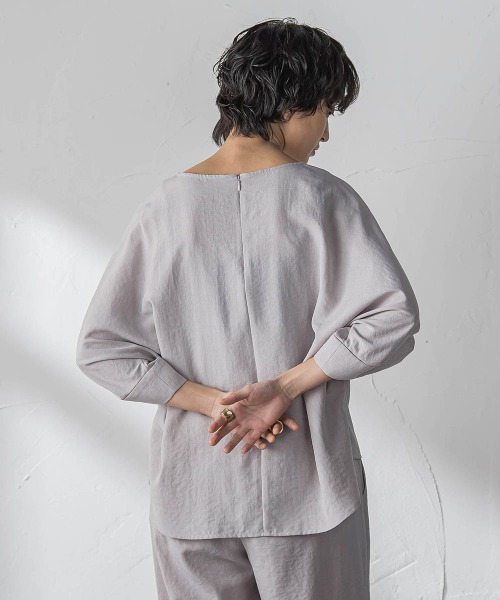 MAYSON GREY(メイソングレイ)の「【一瞬で楽とキレイを叶える】タンブラーブッチャーロールアップブラウス≪セットアップ対応≫(シャツ/ブラウス・レディース・イエロー/ブラウン/ブラック/ベージュ・M)」の13枚目の写真