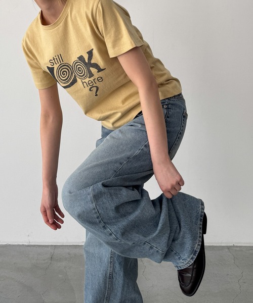 CANAL JEAN(キャナルジーン)の「Lakey Park "Still LOOK here"Tシャツ(Tシャツ/カットソー・レディース・アイボリー/イエロー/ネイビー/グレー/ブルー・ONE SIZE)」の14枚目の写真