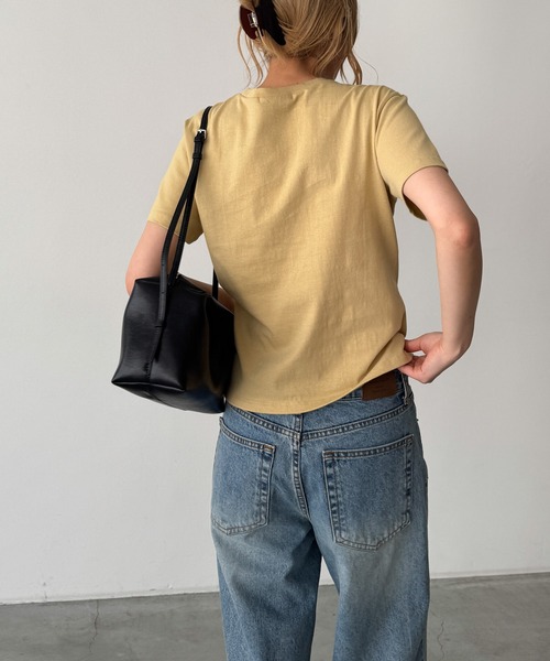 CANAL JEAN(キャナルジーン)の「Lakey Park "Still LOOK here"Tシャツ(Tシャツ/カットソー・レディース・アイボリー/イエロー/ネイビー/グレー/ブルー・ONE SIZE)」の13枚目の写真