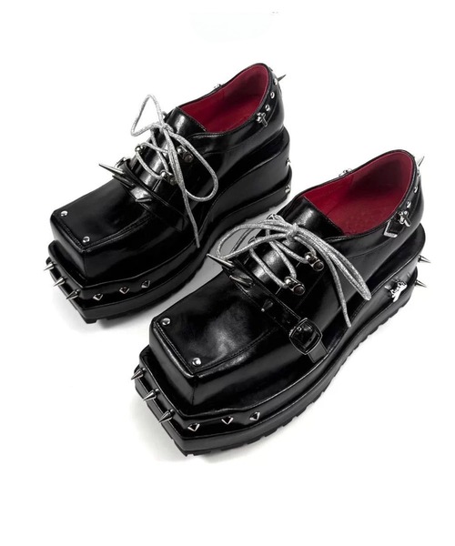 スパイク ベルトデザイン厚底シューズ JUST ABOUT│Jeffrey Campbell