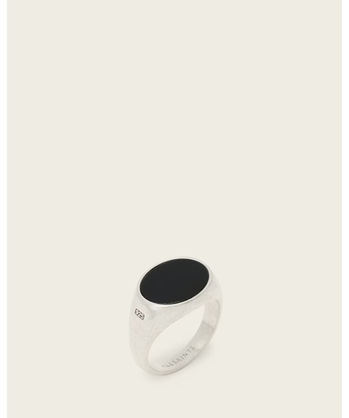 ALLSAINTS(オールセインツ)の「OWEN BLACK ONYX STERLING SILVER RING | OWEN ブラック オニキス スターリング シルバー リング(リング・メンズ・シルバー・S/M)」の1枚目の写真