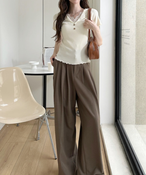 Ada.(エイダ)の「レース ドッキング Vネック メロウ 仕上げ カットソー(Tシャツ/カットソー・レディース・グリーン/イエロー/アイボリー/ブルー・FREE)」の21枚目の写真