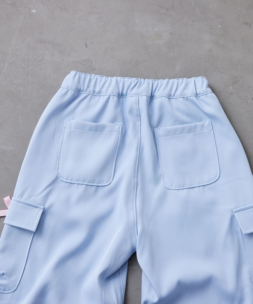 Fluffy BROTHERS（フラッフィーブラザーズ）の「リボン付きカーゴパンツ（カーゴパンツ・キッズ・ラベンダー/サックスブルー・90㎝/100cm/110cm/120cm/130cm/140cm/150cm/160cm）」の6枚目の写真