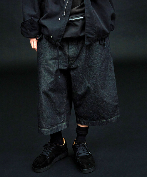 bal(バル)の「bal × WISM 別注 LOOSE FIT 5P DENIM SHORT2(その他パンツ・メンズ・ブラック/カーキ・2/3)」の5枚目の写真