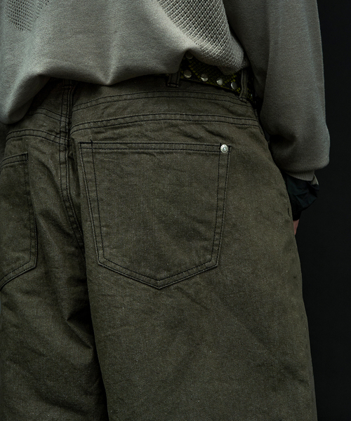 bal(バル)の「bal × WISM 別注 LOOSE FIT 5P DENIM SHORT2(その他パンツ・メンズ・ブラック/カーキ・2/3)」の19枚目の写真