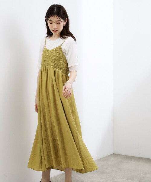 grove(グローブ)の「【洗える】大人のシャーリングキャミワンピース(ワンピース・レディース・ブラック/こしょう色系6/ネイビー系・02/03/01/04/05)」の13枚目の写真
