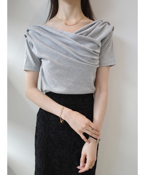 amel(エイメル)の「ドレープデザインハーフスリーブトップス | グレー(Tシャツ/カットソー・レディース・グレー・FREE)」の17枚目の写真