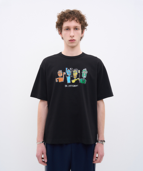 AFTERPRAY(アフタープレイ)の「セージアートヒーローTシャツブラック(Tシャツ/カットソー・レディース・その他・SMALL/MEDIUM/LARGE)」の1枚目の写真