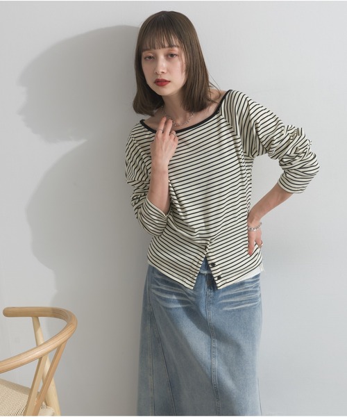 OandI(オーアンドアイ)の「オフショルダーボーダートップス(Tシャツ/カットソー・レディース・ベージュ/グレー・FREE)」の14枚目の写真