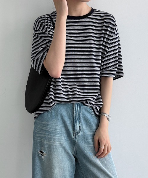 semplice(センプリチェ)の「ボーダー半袖 T シャツ(Tシャツ/カットソー・レディース・ネイビー/ブラック・F)」の9枚目の写真