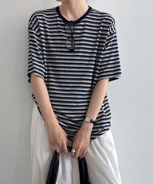 semplice(センプリチェ)の「ボーダー半袖 T シャツ(Tシャツ/カットソー・レディース・ネイビー/ブラック・F)」の11枚目の写真