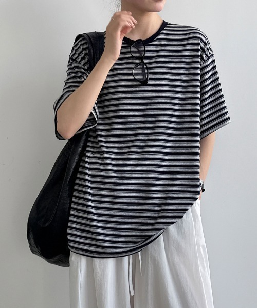 semplice(センプリチェ)の「ボーダー半袖 T シャツ(Tシャツ/カットソー・レディース・ネイビー/ブラック・F)」の12枚目の写真