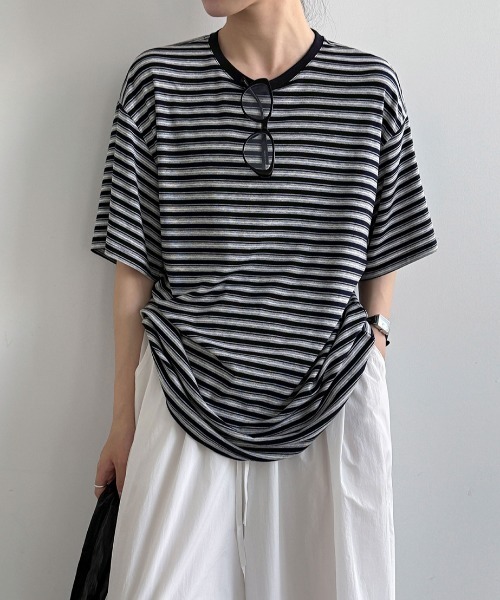 semplice(センプリチェ)の「ボーダー半袖 T シャツ(Tシャツ/カットソー・レディース・ネイビー/ブラック・F)」の13枚目の写真
