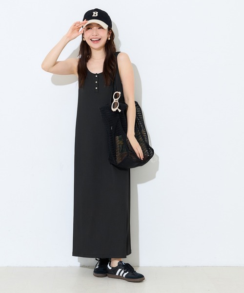 coca(coca)(コカ)の「\速乾・防シワ/リブボタンワンピース(ワンピース・レディース・ブラック/ブラウン・L/M/S)」の9枚目の写真
