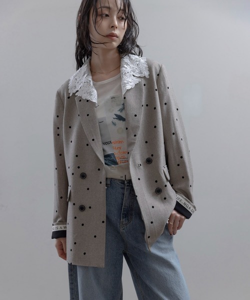 Eimee Law(エイミーロウ)の「ドットフロッキー レースカラー テーラードダブルジャケット(テーラードジャケット・レディース・ベージュ/ブラック/カーキ・FREE)」の20枚目の写真