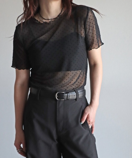 COURO(コウロ)の「ドットチュールシアートップス(Tシャツ/カットソー・レディース・オフホワイト/ブラック・M)」の2枚目の写真
