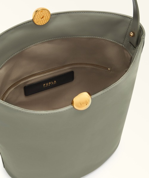 FURLA(フルラ)の「フルラ スフェラ ソフト (Furla Sfera Soft) バケットバッグ(ショルダーバッグ・レディース・グレイッシュベージュ/ブラック/オリーブ・ONE SIZE)」の16枚目の写真