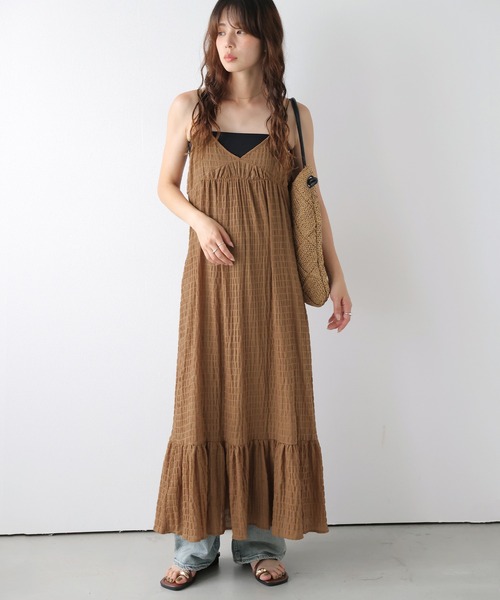 AMELY（エミリー）の「バックリボン ジャガード キャミワンピース（ワンピース・レディース・ネイビー/ブルー/ブラウン/ブラック・フリー）」の10枚目の写真