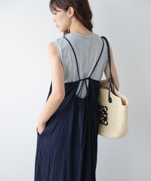 AMELY（エミリー）の「バックリボン ジャガード キャミワンピース（ワンピース・レディース・ネイビー/ブルー/ブラウン/ブラック・フリー）」の14枚目の写真