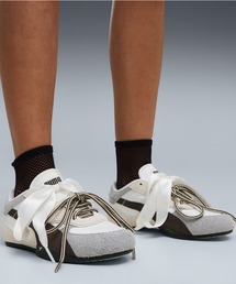 PUMA プーマ ウィメンズ PUMA x emmi Hストリート スニーカー