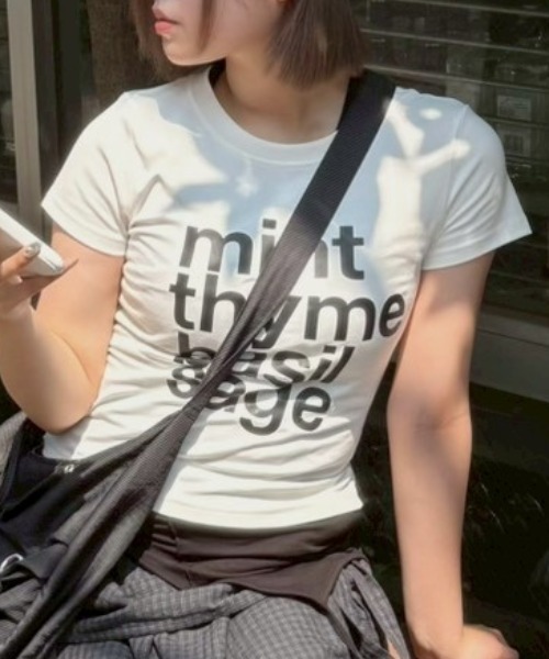 Chikashitsu +（チカシツプラス）の「【Chikashitsu +】herb logo baby tee (4color) / 【チカシツプラス】ハーブロゴコンパクト半袖Tシャツ（Tシャツ/カットソー・レディース・ブラック/グレー/ミント/ホワイト・ONE SIZE）」の15枚目の写真